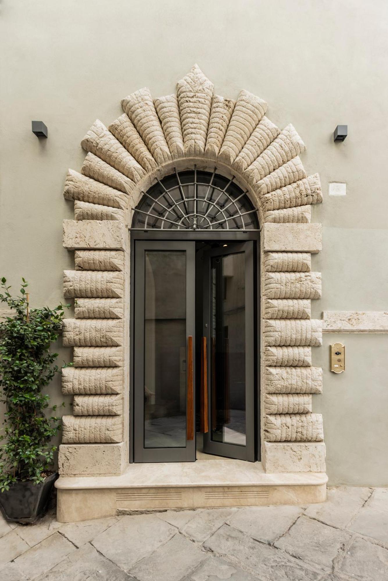 Priori Secret Garden